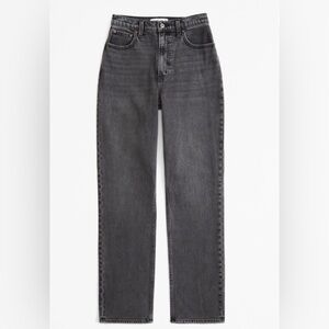 Abercrombie & Fitch High Rise 90s Relaxed Jean Curve Love.